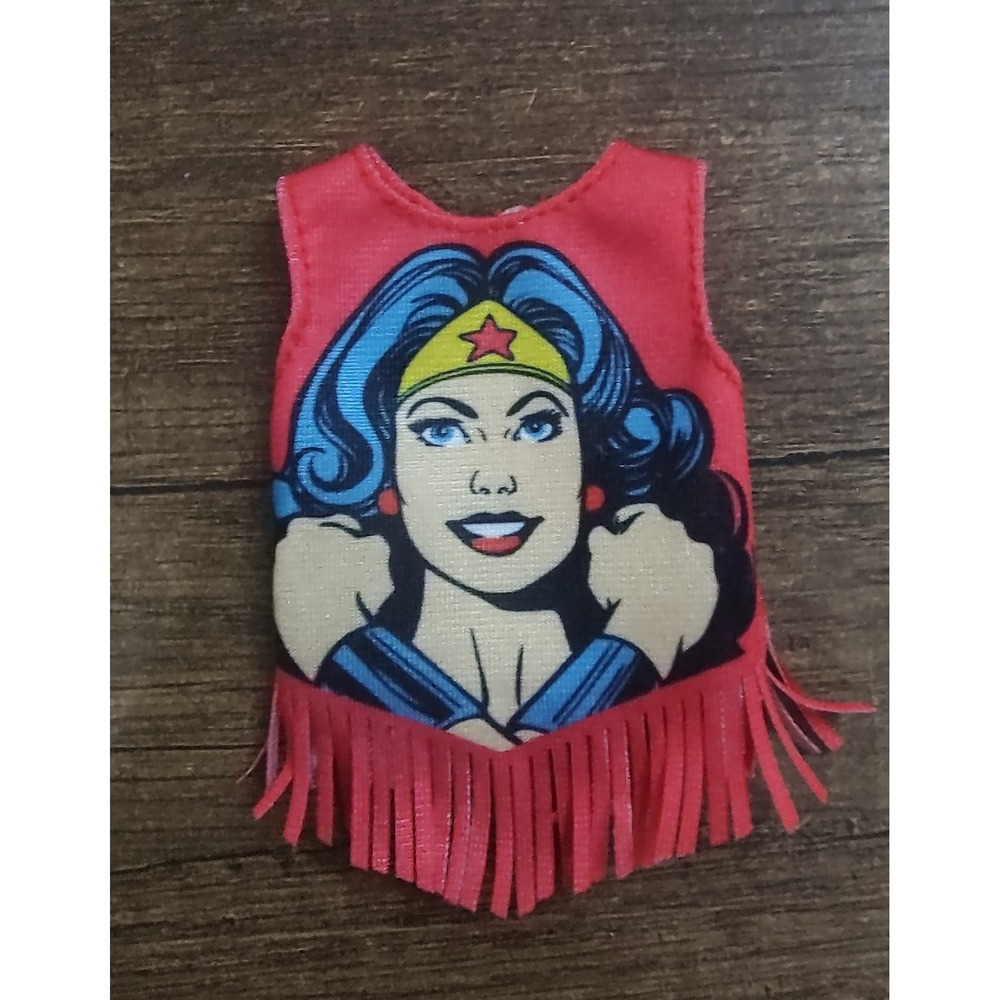 Mattel Barbie Doll Wonder Woman Red Sleeveless Fringed Top Z8